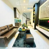 NHÀ ĐẸP TRỊNH ĐÌNH CỬU - FULL NỘI THẤT - NGÕ ĐẸP - TIỆN ÍCH NGẬP TRÀN - SỔ VUÔNG ĐÉT